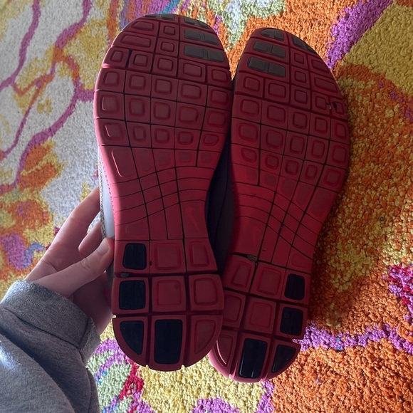 WOMENS 12 nike FREE 4.0 V2 RUNNING SHOES - Picture 10 of 10